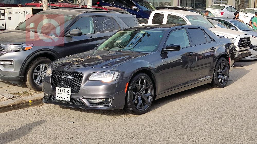 Chrysler 300